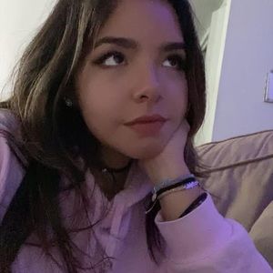 Meet your Posher, Maria fernanda